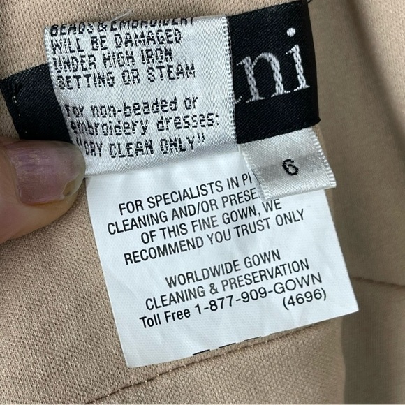 JOVANI V-NECK RUCHED FLORAL LACE BEADED BANDED WAIST ILLUSION SHEATH DRESS - Picture 16 of 16